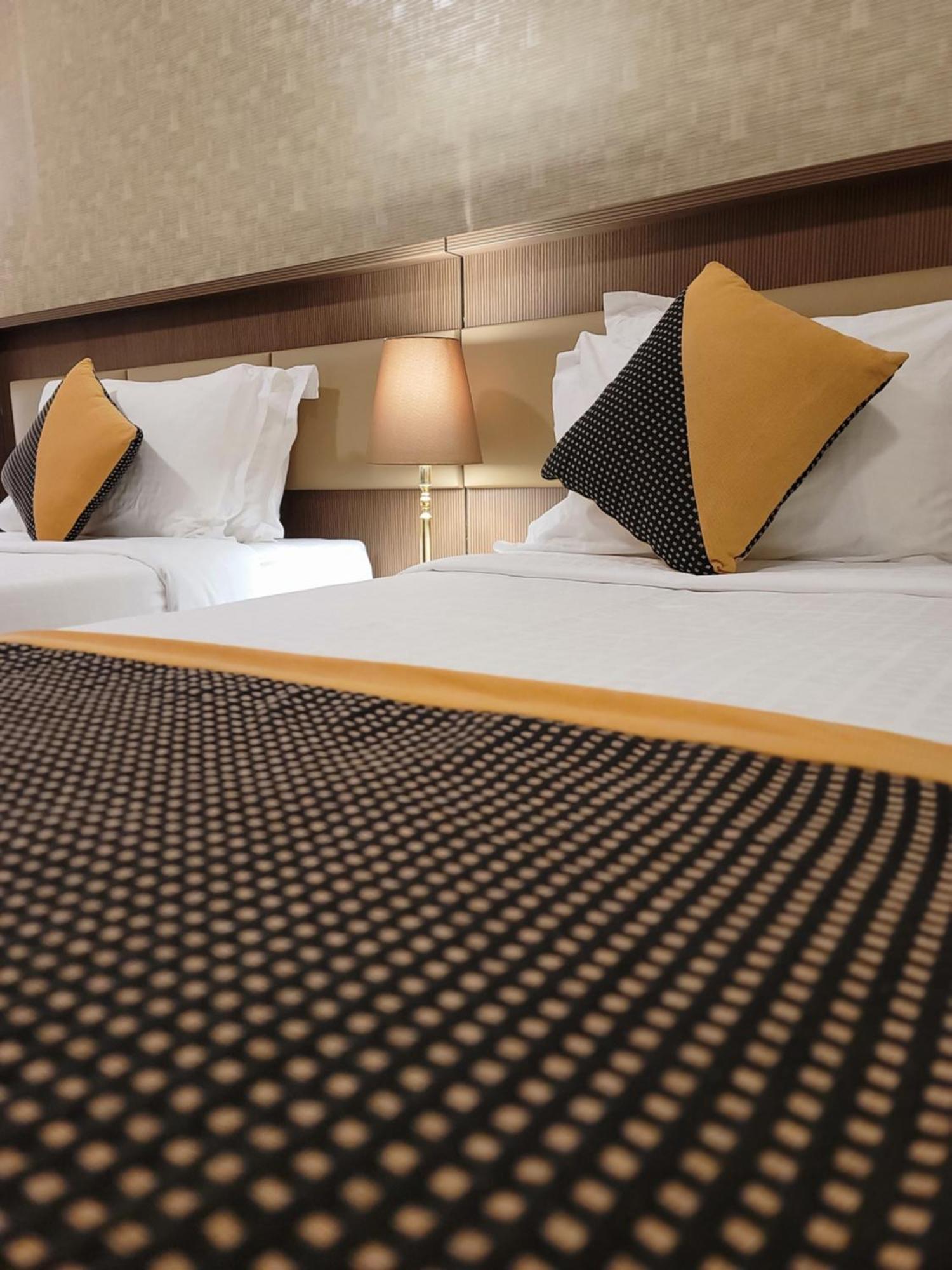 אל-מדינה Qasr Al Ansar Golden Tulip Hotel מראה חיצוני תמונה