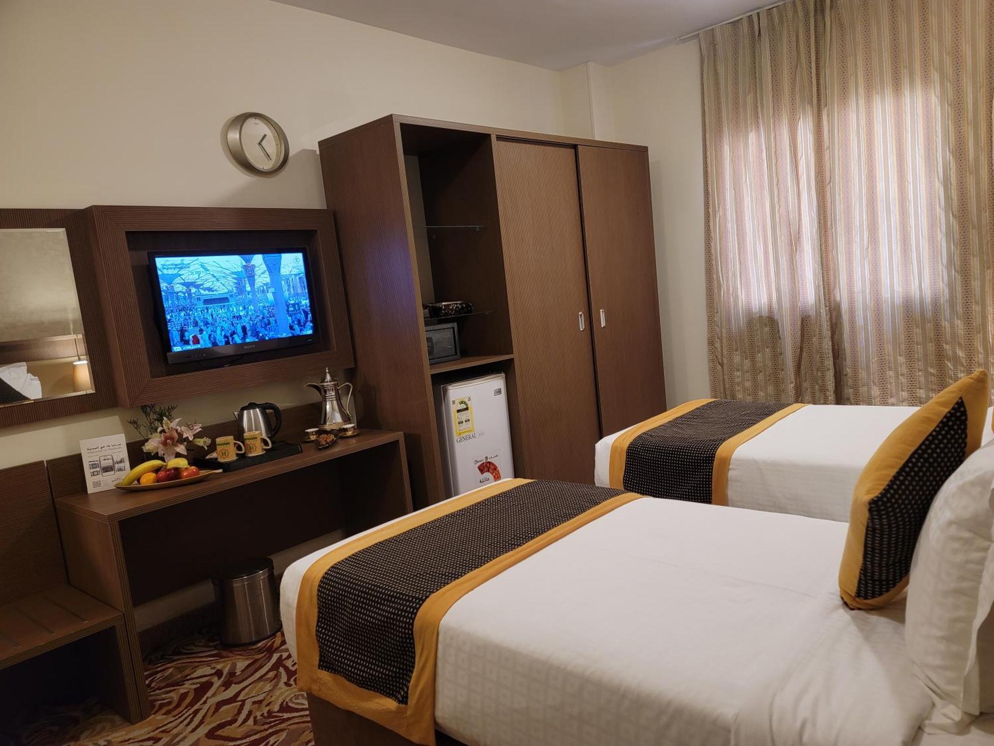 אל-מדינה Qasr Al Ansar Golden Tulip Hotel מראה חיצוני תמונה