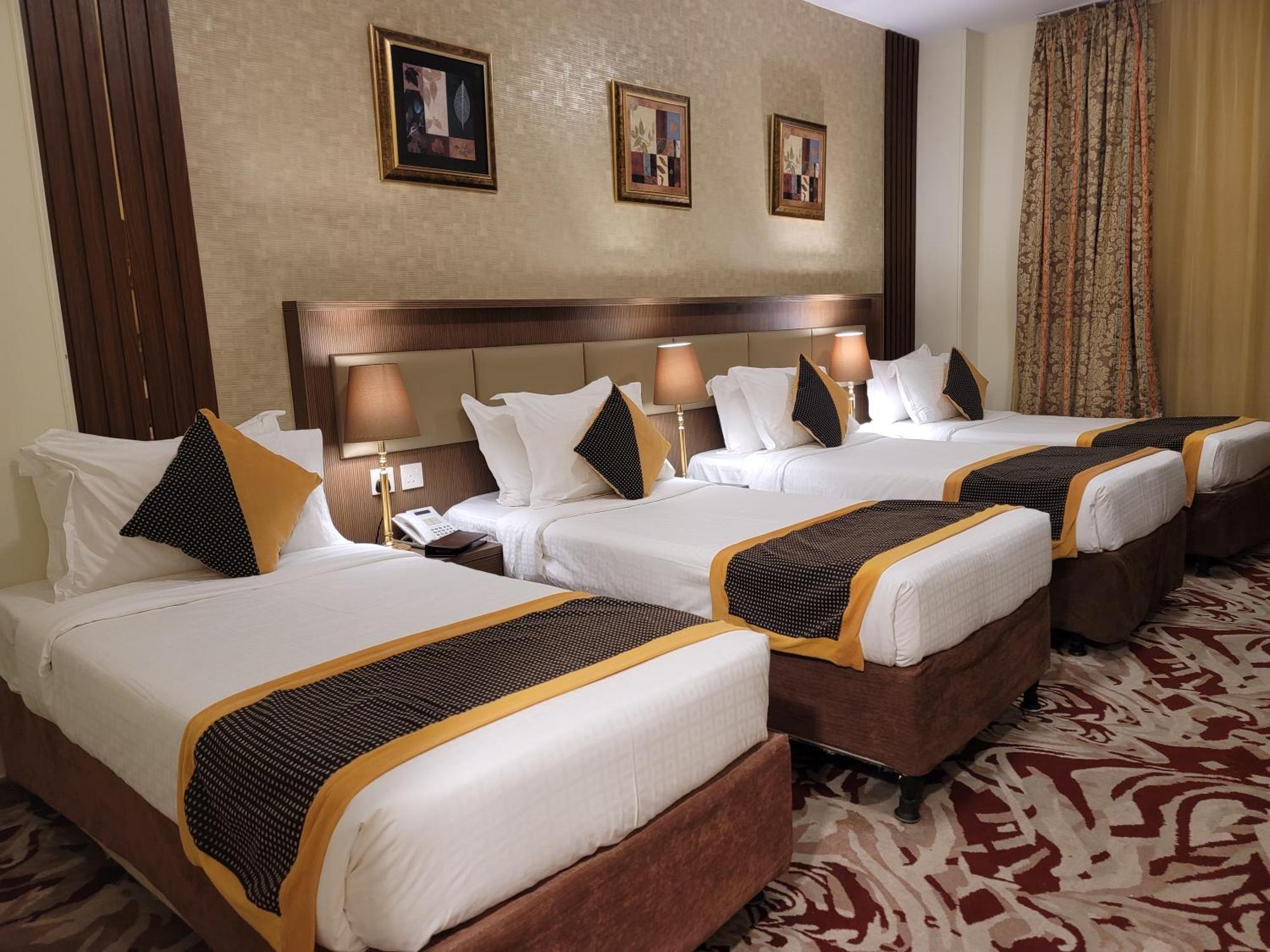אל-מדינה Qasr Al Ansar Golden Tulip Hotel מראה חיצוני תמונה
