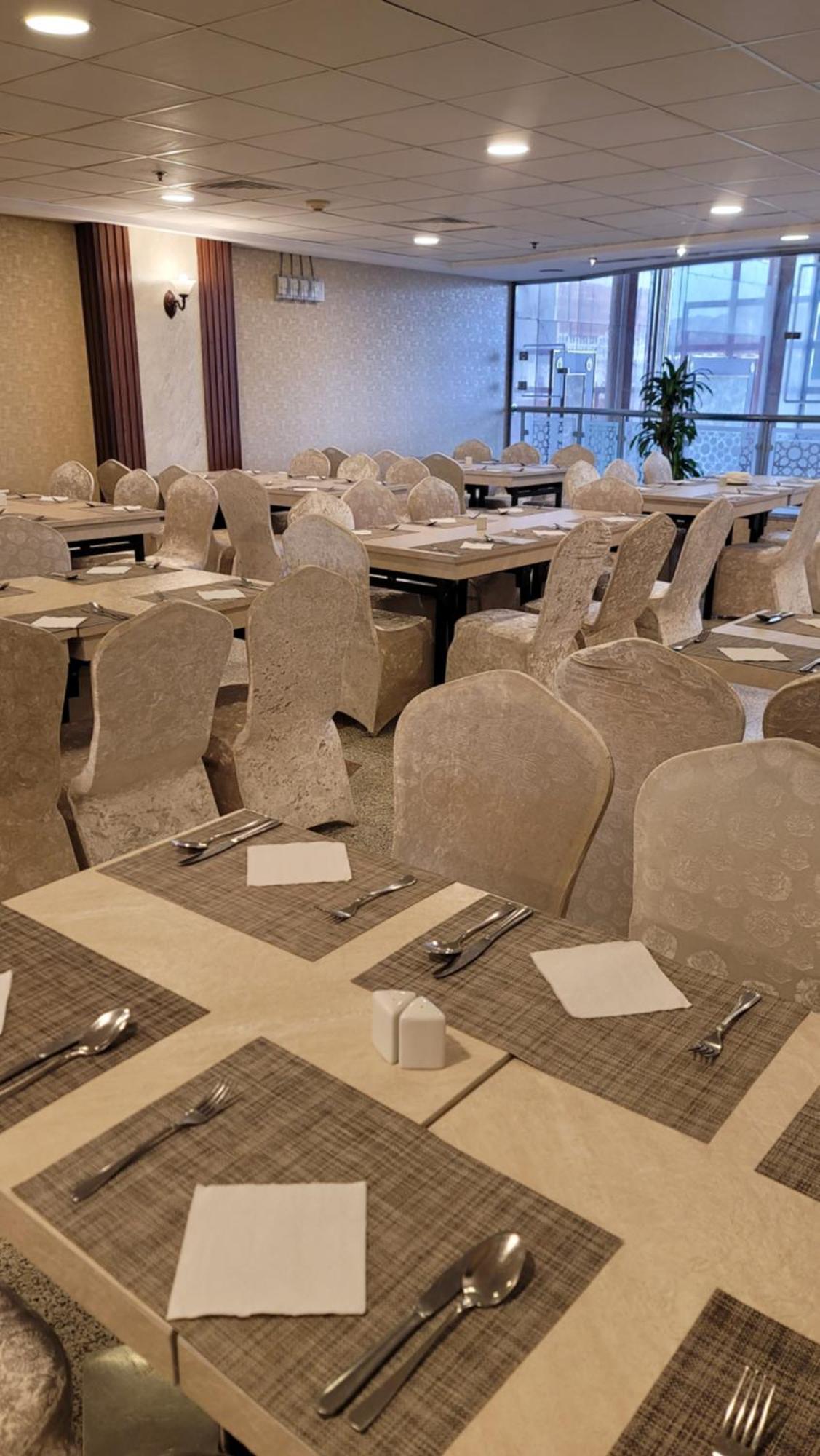 אל-מדינה Qasr Al Ansar Golden Tulip Hotel מראה חיצוני תמונה