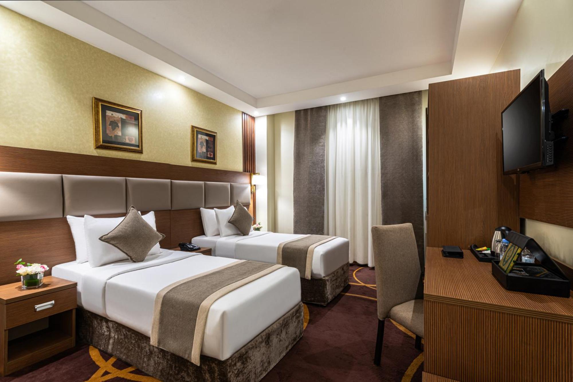אל-מדינה Qasr Al Ansar Golden Tulip Hotel מראה חיצוני תמונה
